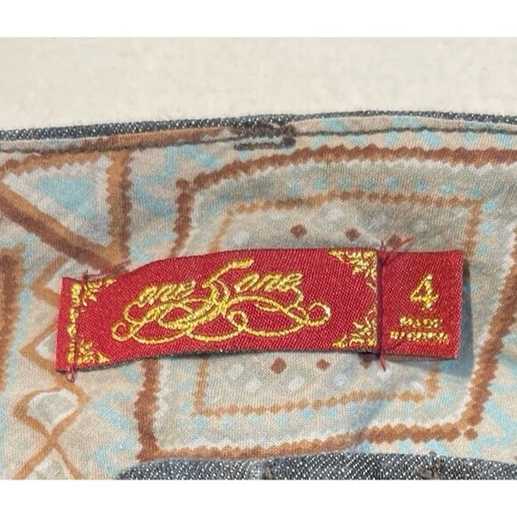 One 5 One Stretch Denim Shorts Size 4 - Picture 3 of 7